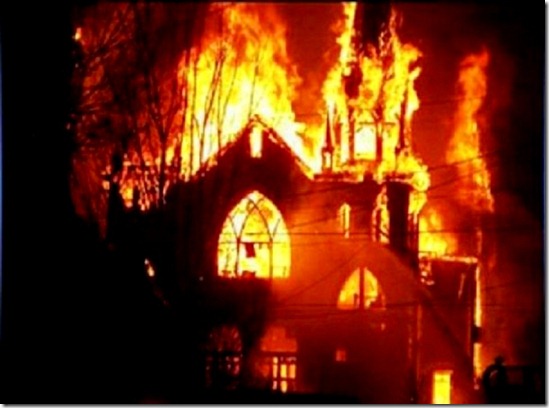 Church Torched by Muslims Pakistan