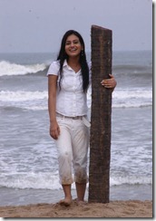 aksha_in white