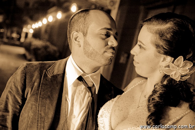 Fotos de Giorgia e Rodrigo. Foto numero 0037. Fotografia (fotografias) das fotógrafas profissionais Carla Camp e Vivi Peres, de São Paulo, SP, que, usando o fotojornalismo, fazem fotos de casamento (fotografia de casamento), fotos infantil (fotografia de crianças), fotos corportativas (fotografia empresarial), fotos de 15 anos (fotografia de 15 anos), fotos de bodas (fotografia de bodas), fotos de grávidas (fotografia de gestantes), fotos de aniversários (fotografia de aniversário), fotos de eventos sociais, foto autoral, fotos de família, fotos de festas e ensaios fotográficos. fotos casamento são paulo de sao video sp filmagem para noivas sampa 15 anos festa infantil crianças aniversario infantis foto videos e festas penteados modelos convites casamentos lembrancinhas papel madrinha
