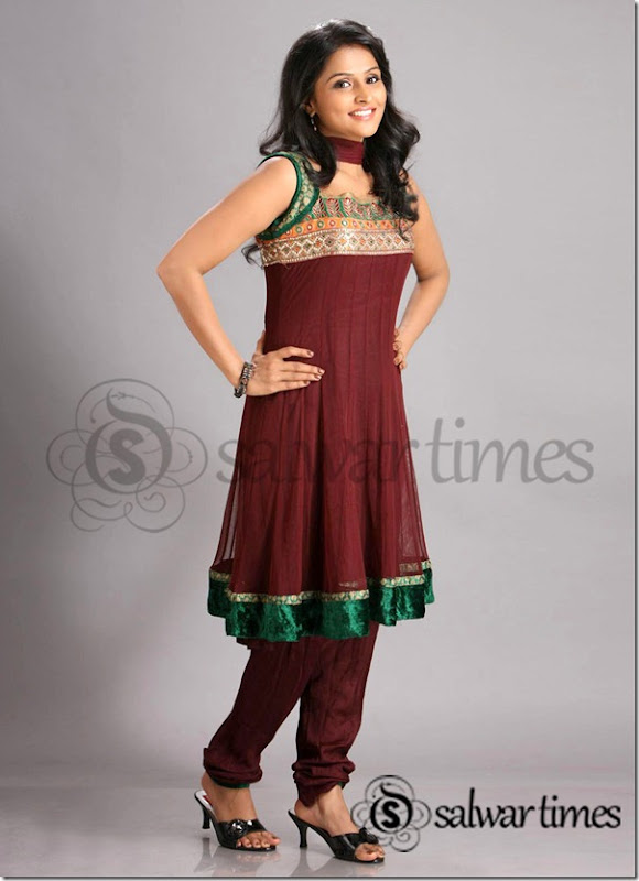 Designer_Salwar_Kameez (1) Designer_Salwar_Kameez (1)