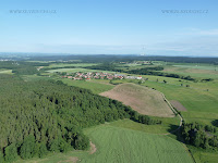 Lhotice_001.JPG