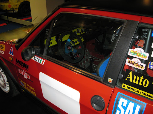 Vendo o permuto Renault 19 red