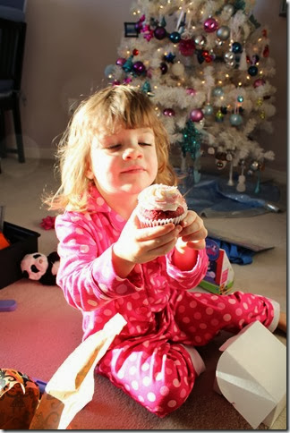 the Christmas cupcake the Christmas cupcake