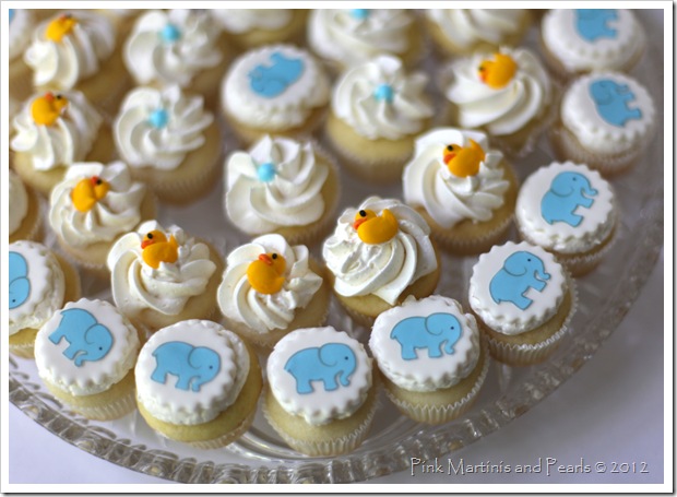 baby shower mini cupcakes 997 copy