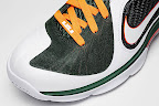 Wearing Brons: Mark Wahlberg Sports LeBron 9 Hurricanes nike lebron 9 gr miami hurricanes 3 07 Wearing Brons: Mark Wahlberg Sports LeBron 9 Hurricanes
