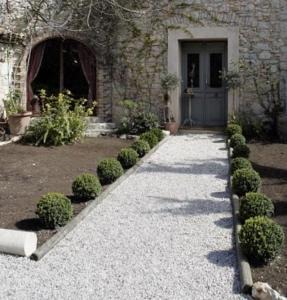 [mmlesroosesmugins1269000%255B5%255D.jpg]