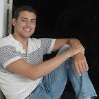 cauã reymond.jpg
