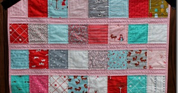 busy bee quilts: Sweet Squares Baby Quilt