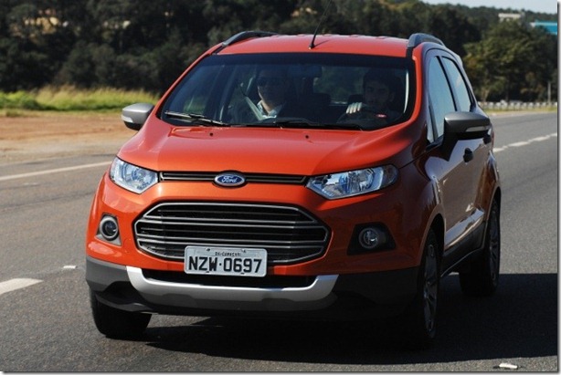 Ford EcoSport 2013 (5)[2]