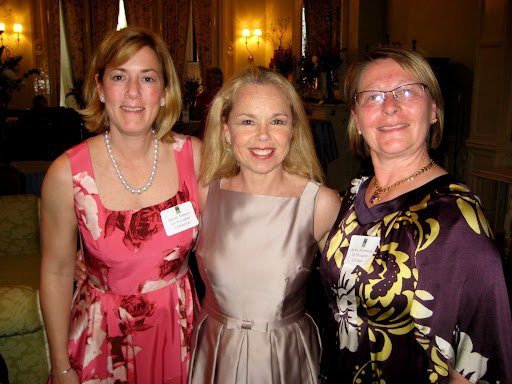 Co-President Sarah Monaco, Executive Committee Member Maureen O'Hara, and Co-President Jackie Blombach