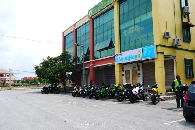 [P10700572.jpg]