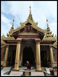 Myanmar, Yangon, Shwedagon Pagoda, 6 September 2012, (3)