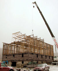 Setting the upper monitor bents.  We found this photo on the VYCC web site.