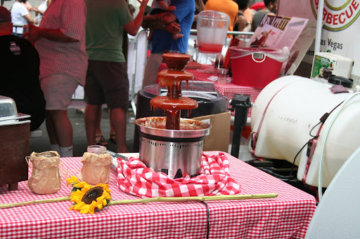 Mike Mills brought back his legendary BBQ sauce fountain. Coming soon to a wedding reception near you?