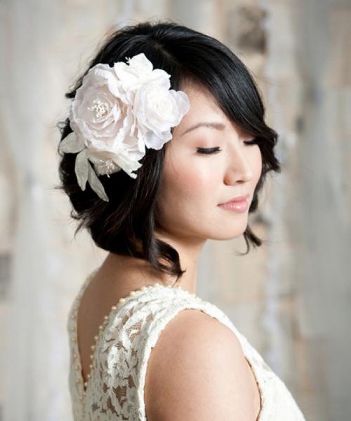 Short Bridal Hairstyles for Asian women