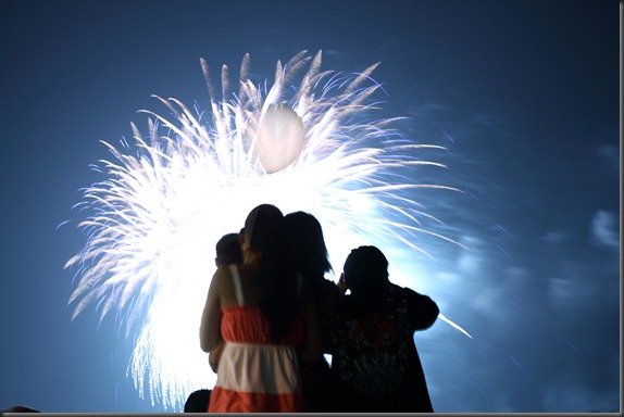 Crowd w_ Fireworks 1#5769