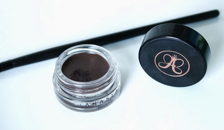 Anastasia Beverly Hills Dip Brow Pomade review swatch