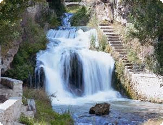 cascada de cifuentes