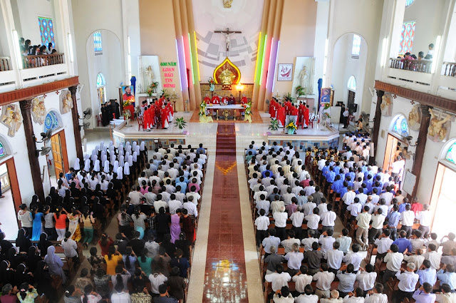 Lễ thánh Anrê Kim Thông, cử hành Năm Đức Tin cho các chức việc