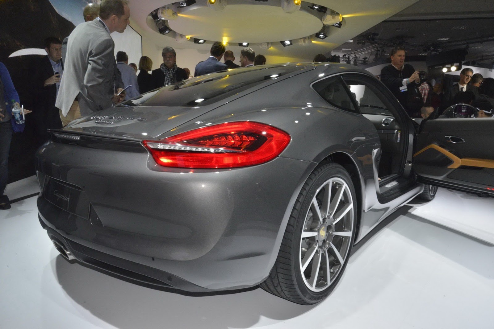[2014-Porsche-Cayman-4%255B2%255D.jpg]