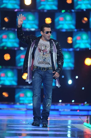 [salmankhanwallpaers20125.jpg]