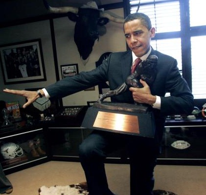 [Obamaheisman%2520trophy%25202008-3%255B7%255D.jpg]