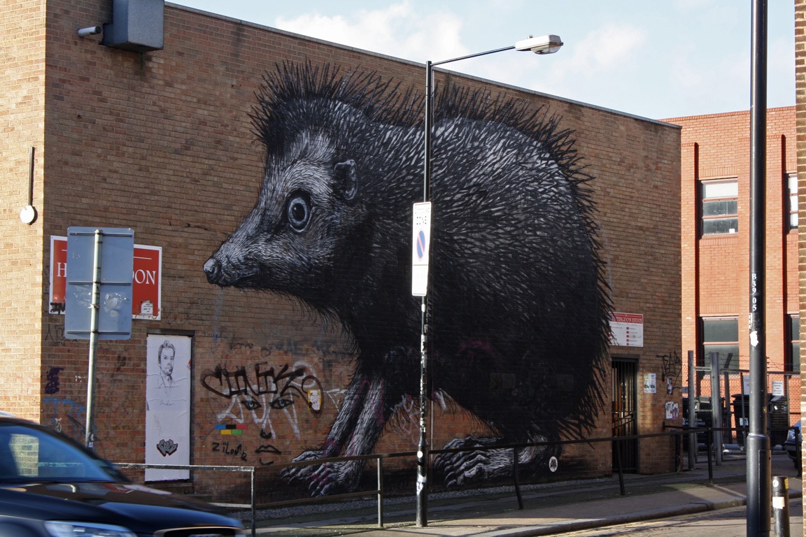 [London%2520Street%2520Art%2520Roa%255B3%255D.jpg]
