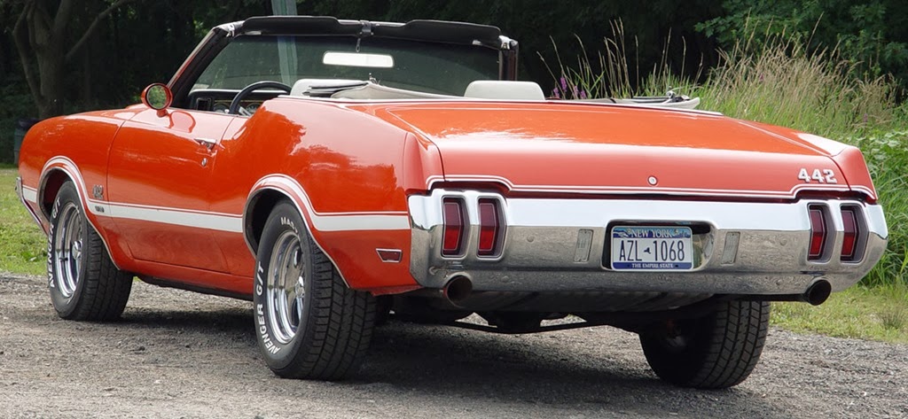 [1970-Oldsmobile-442-W30-Orange-ra-wb%255B4%255D.jpg]