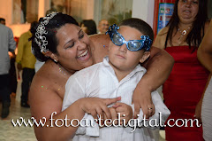 Fotos do evento Gabriela e Jardelle. Foto numero 4702 do estudio Foto Arte Digital, de Itaborai, RJ, que faz fotografia de casamentos (fotos de casamento), fotos de aniversario (fotografia de aniversario), fotos de 15 anos, fotos de criancas (fotografia infantil), fotos de eventos sociais, videos de casamento, videos de 15 anos, videos de making-of, videos de aniversario, video infantil (video de criancas) e videos de eventos sociais. Fotojornalismo e videojornalismo em Itaborai, RJ.
