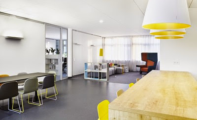 01_DS_officespace_UWP37 01_DS_officespace_UWP37