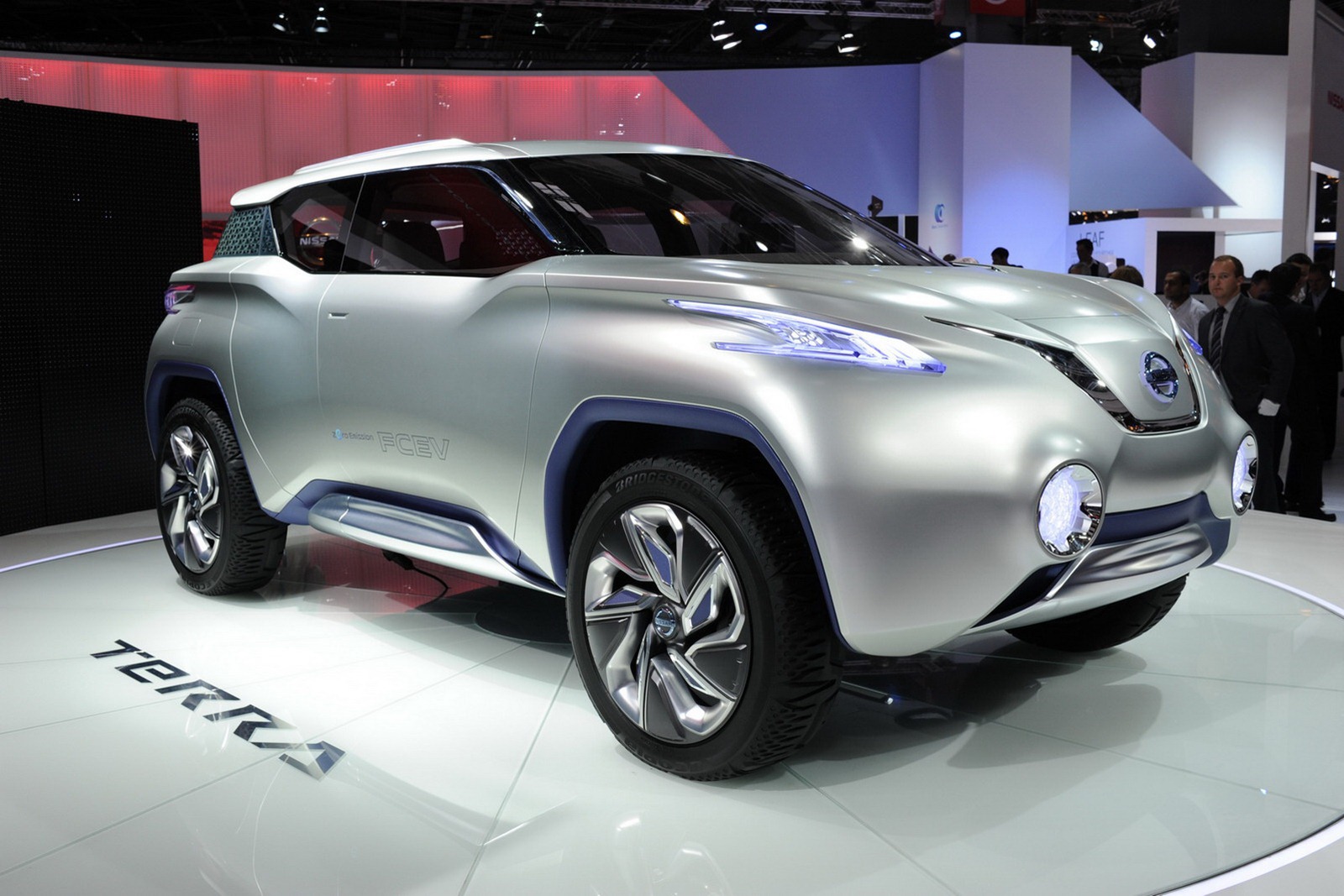 [Nissan-TeRRa-5%255B2%255D.jpg]