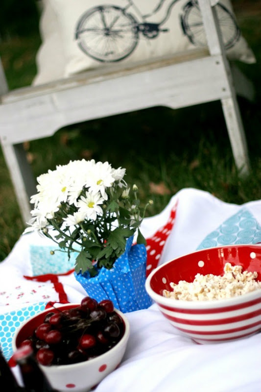 DIY Bunting Picnic Blanket