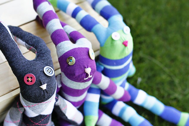 [diy%2520sock%2520bunny%255B5%255D.jpg]