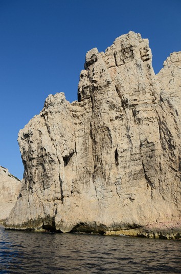 [Marseille%2520cliffs2%255B4%255D.jpg]