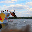 Фотоотчет с Red Bull Flugtag 2011