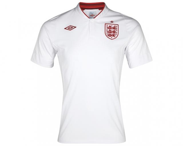 [Inglaterra%2520primera%2520equipaci%25C3%25B3n%255B2%255D.jpg]