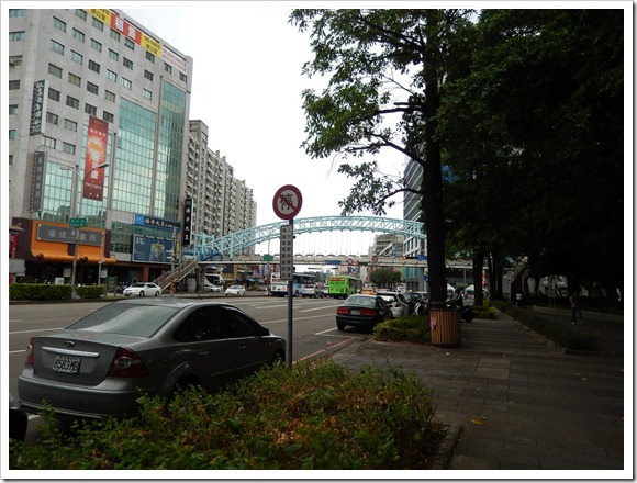 台中公園智選假日酒店_交通_06
