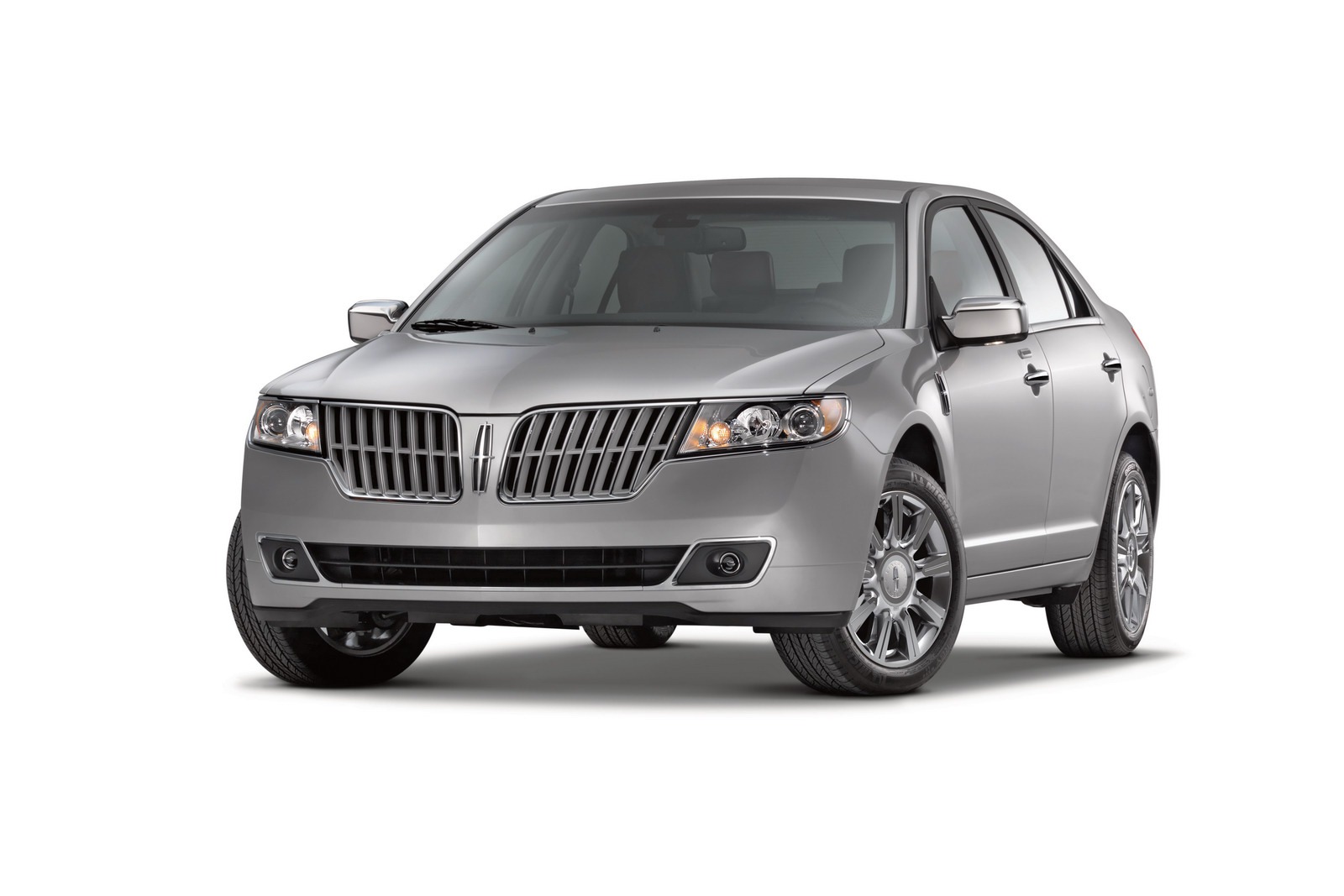 [2012-Lincoln-MKZ-9%255B2%255D.jpg]