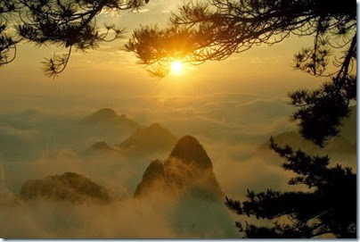 Mount Huang Shan sun rise 02