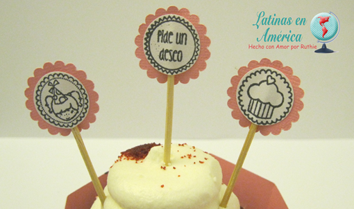 Blog Hop 2o Aniversario Latinas en America - Ruthie Lopez - Dilo en Español - Cupcake box 4