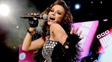 María José graba video de El amor manda