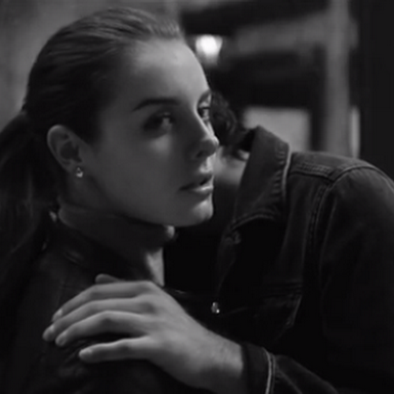 Nueva campaña de GAP: Dress Normal