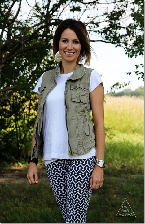 vest-printed-pants vest-printed-pants