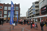 2010 02 13 Publieksactie centrum met Charlie Aptroot 019.jpg 2010 02 13 Publieksactie centrum met Charlie Aptroot 019.jpg