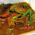 Kaeng Pak Ruamit (assorted vegetables in curry) at Bangkok Wok