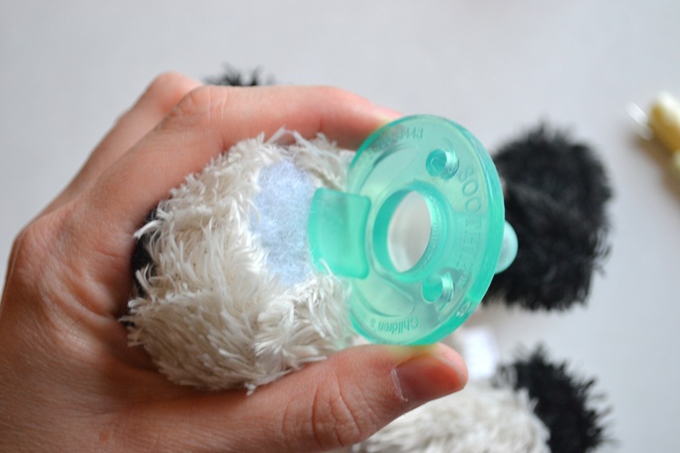 stuffed animal pacifier tutorial