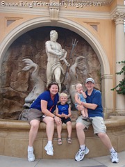[Disney%2520Vacation%25202009%2520372%255B4%255D.jpg]