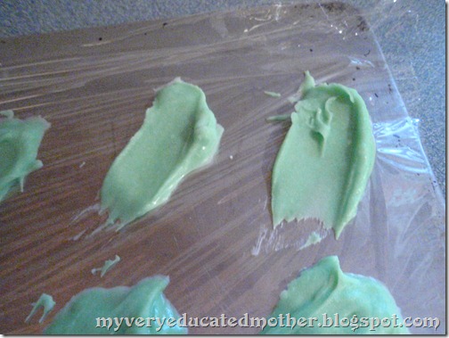 candy melts flower leaves Cake Decorating candy melts flower leaves