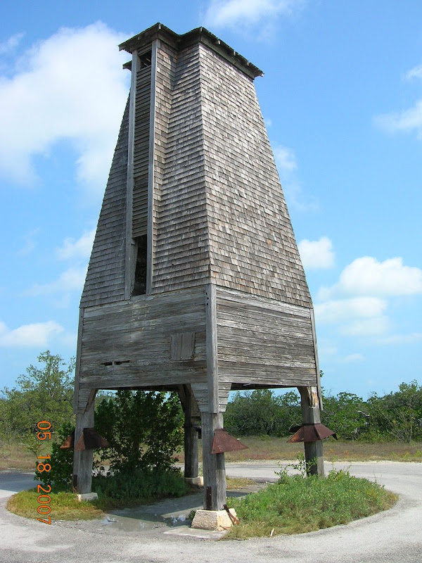 perky-bat-tower-1 perky-bat-tower-1