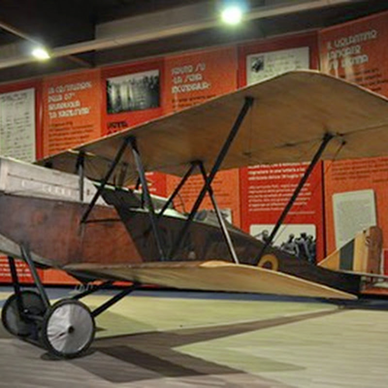 Il Museo dell'Aeronautica Gianni Caproni raccoglie ed espone una collezione di rilievo mondiale di aeroplani.